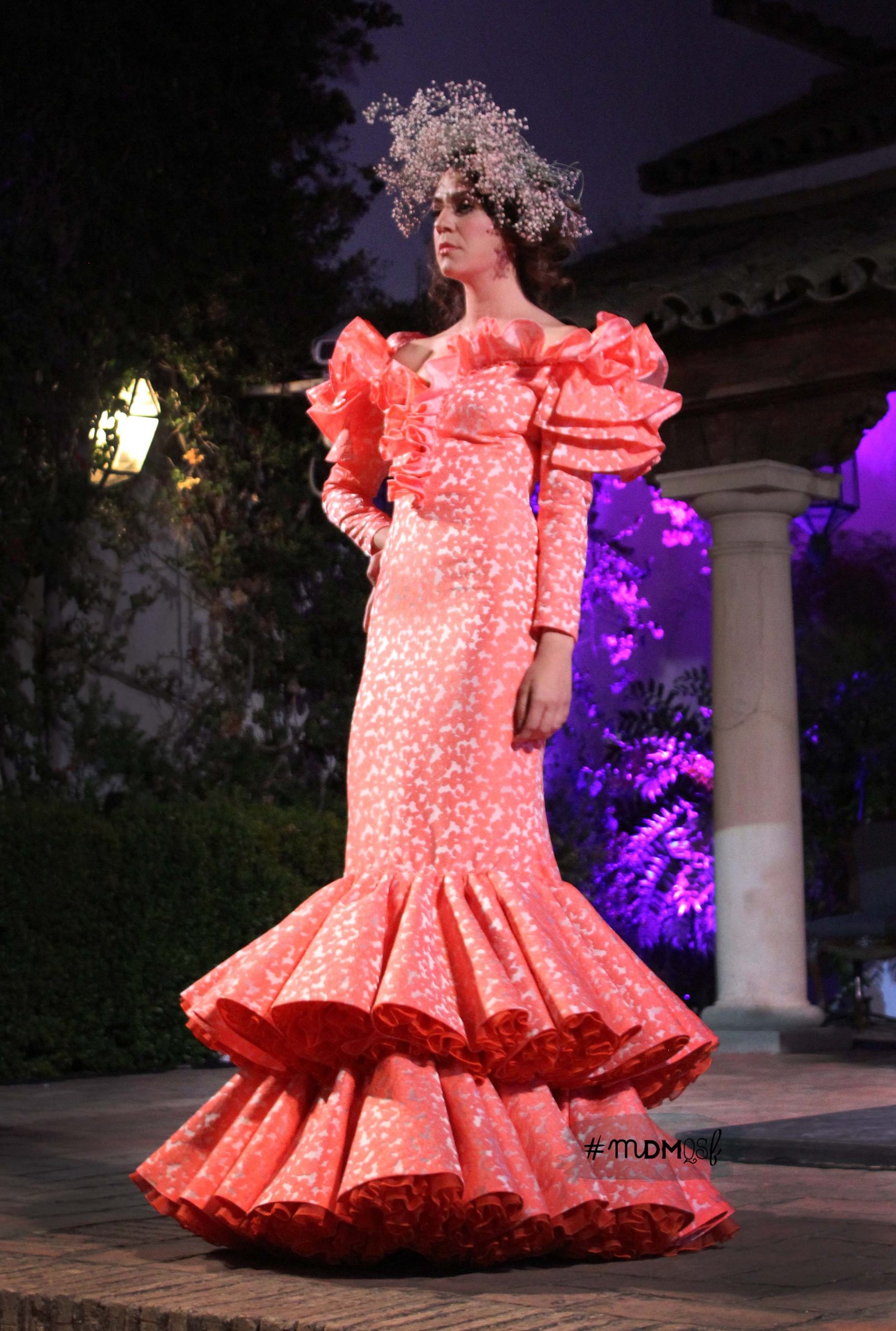 Todo Ideas en juana martin moda flamenca cinturon rojo  Faldas de  sevillanas, Trajes de flamenco, Vestidos de flamenca