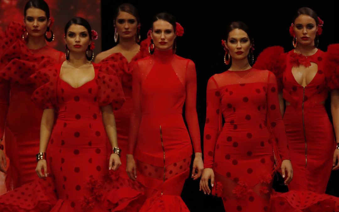 Moda flamenca 2022 – De lunares y volantes